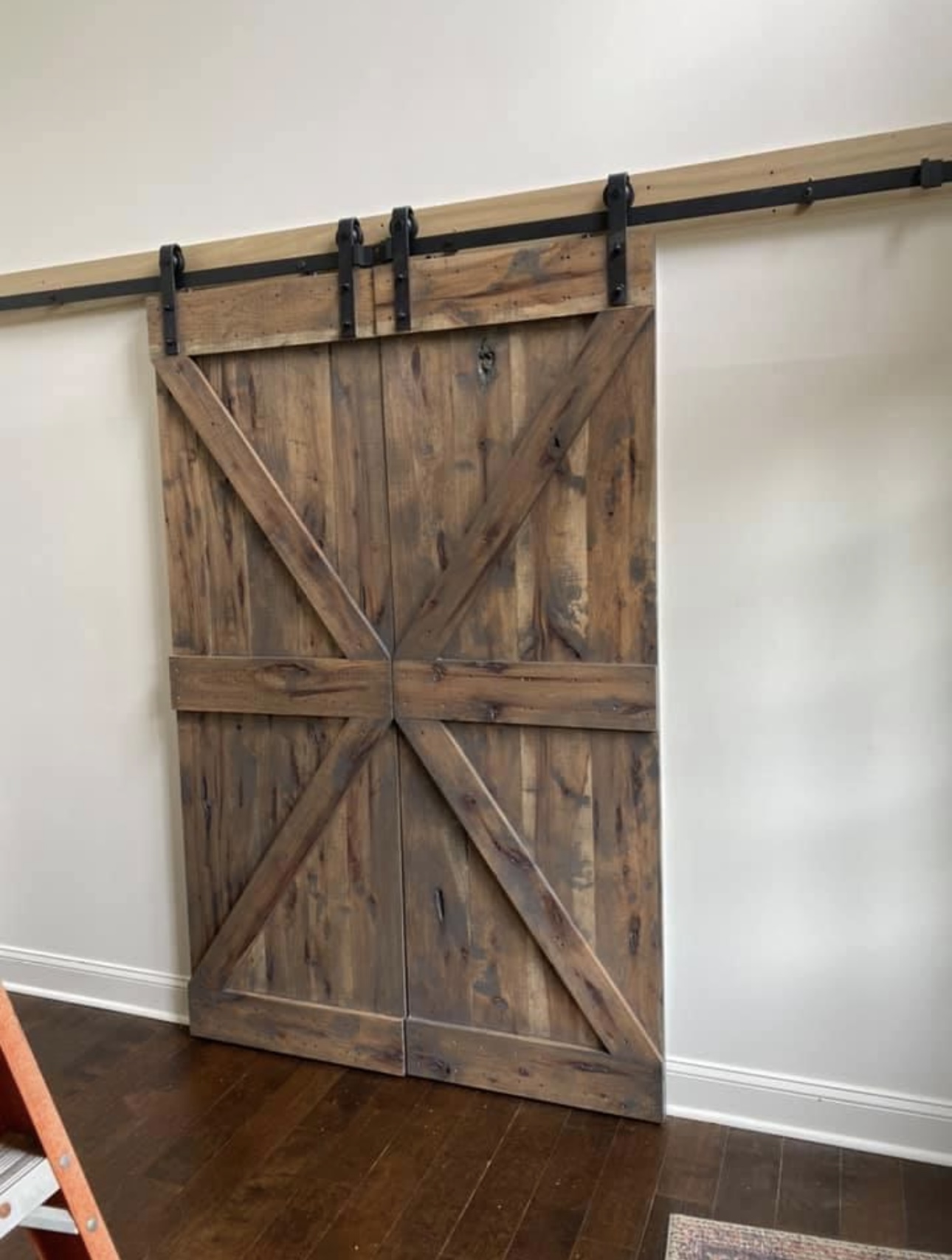 Double barn door installation