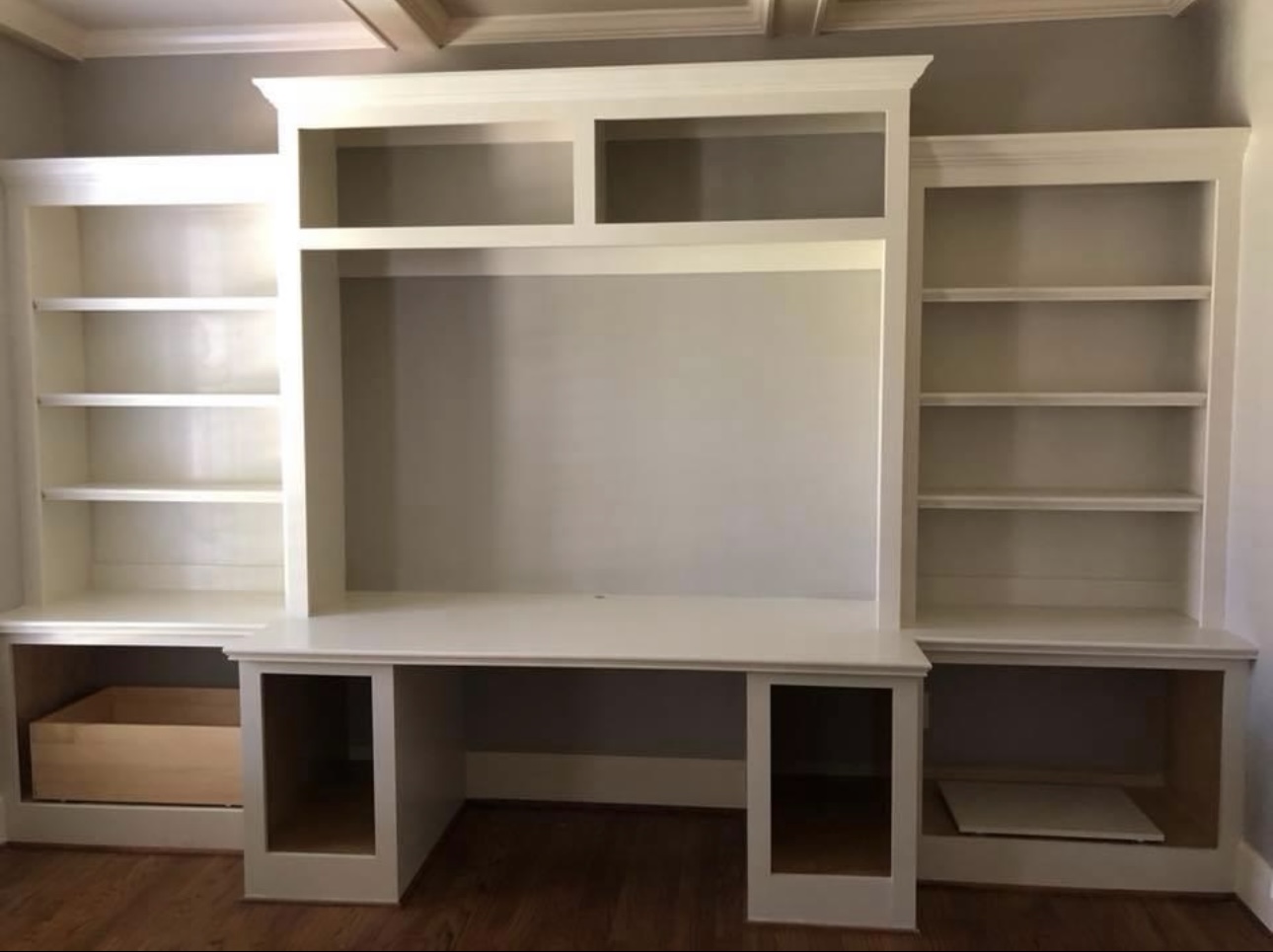 White home office built-in with fluted columns